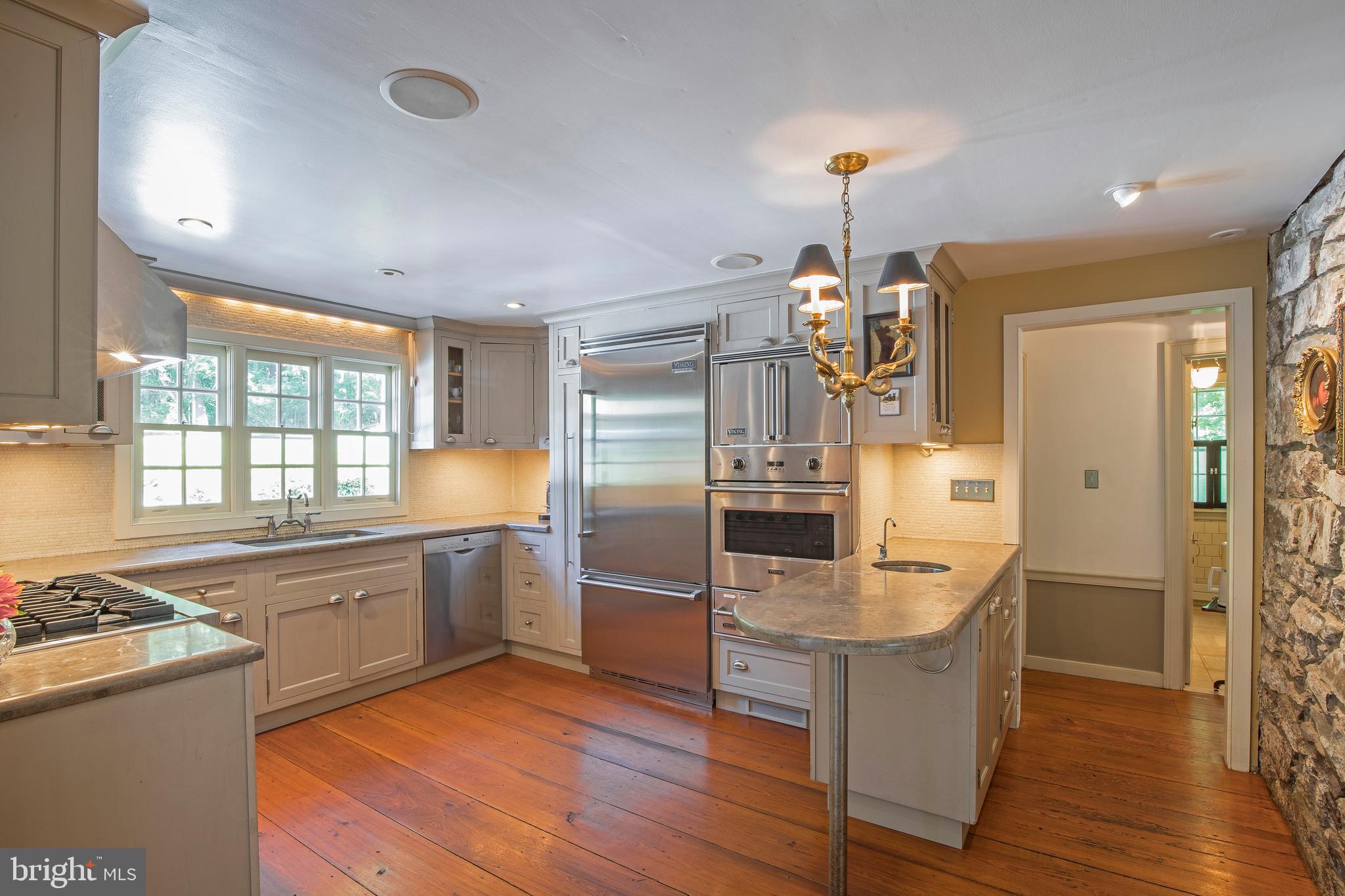 622 Headquarters Road Ottsville, PA 18942 - Photo 21 of 78 Kitchen