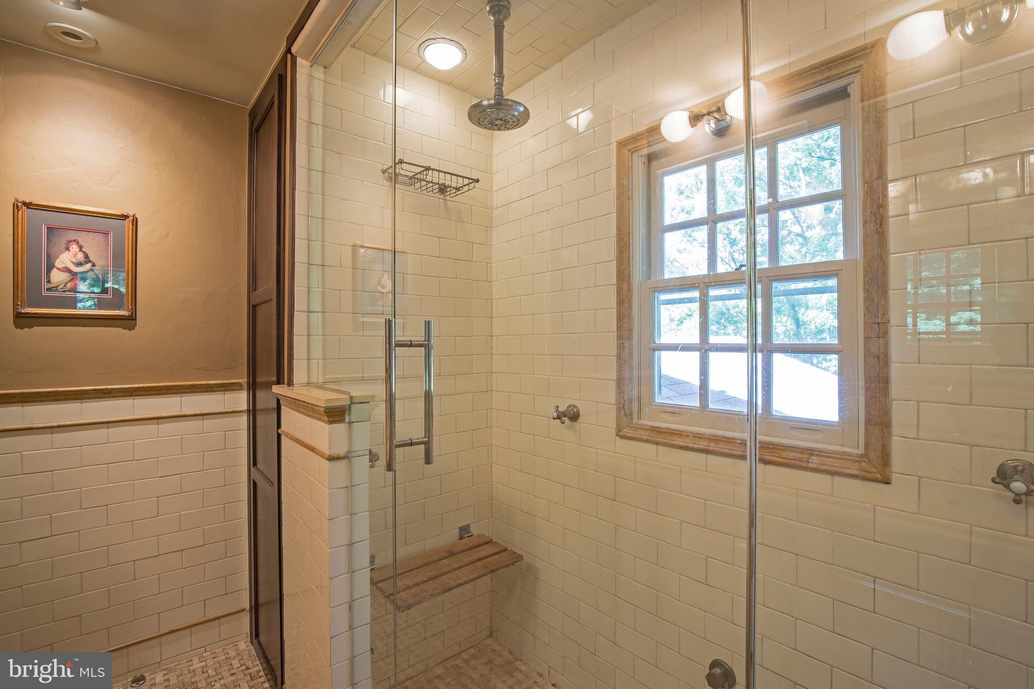 622 Headquarters Road Ottsville, PA 18942 - Photo 36 of 78 Master bath