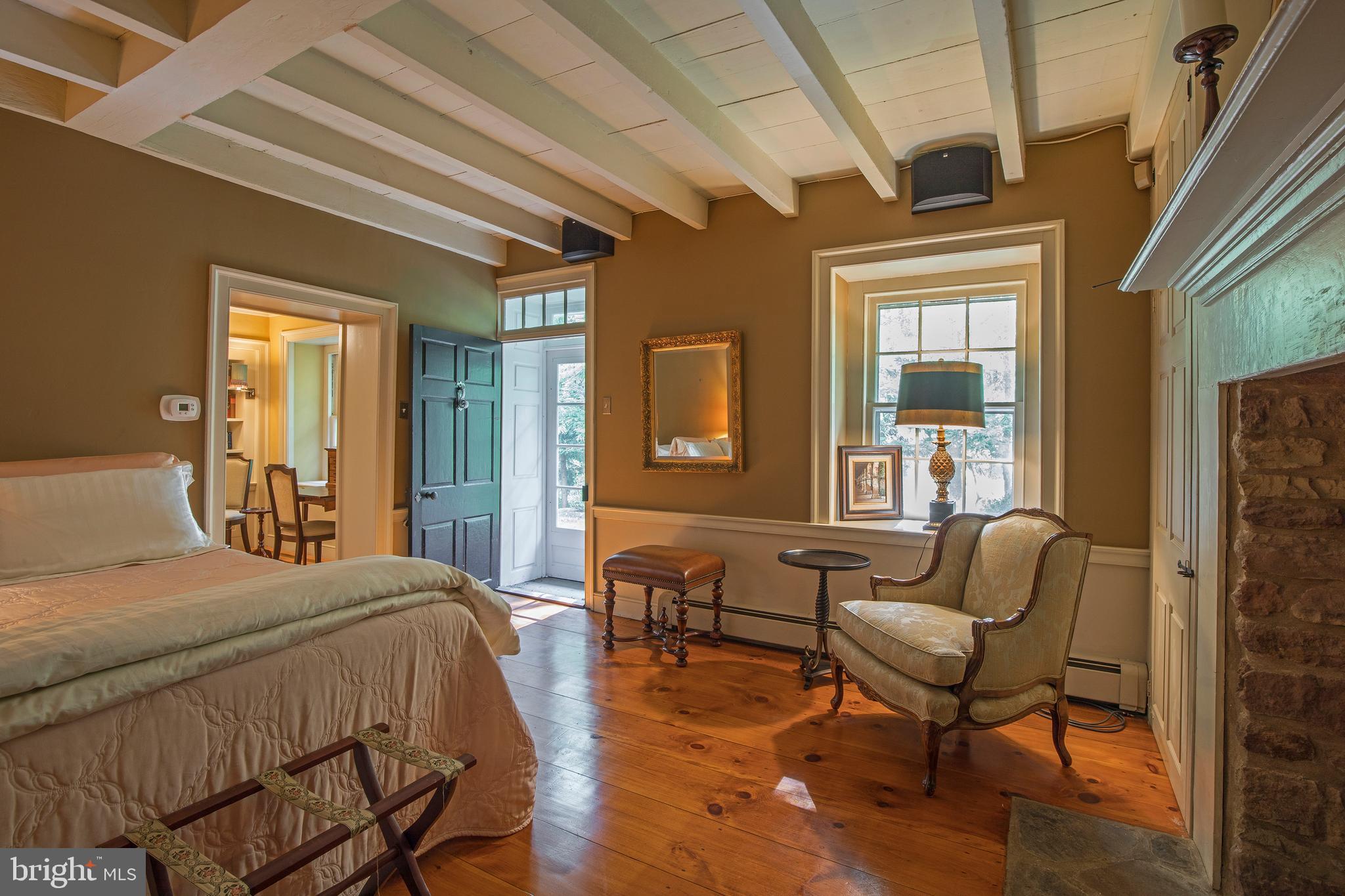 622 Headquarters Road Ottsville, PA 18942 - Photo 43 of 78 Guest Suite