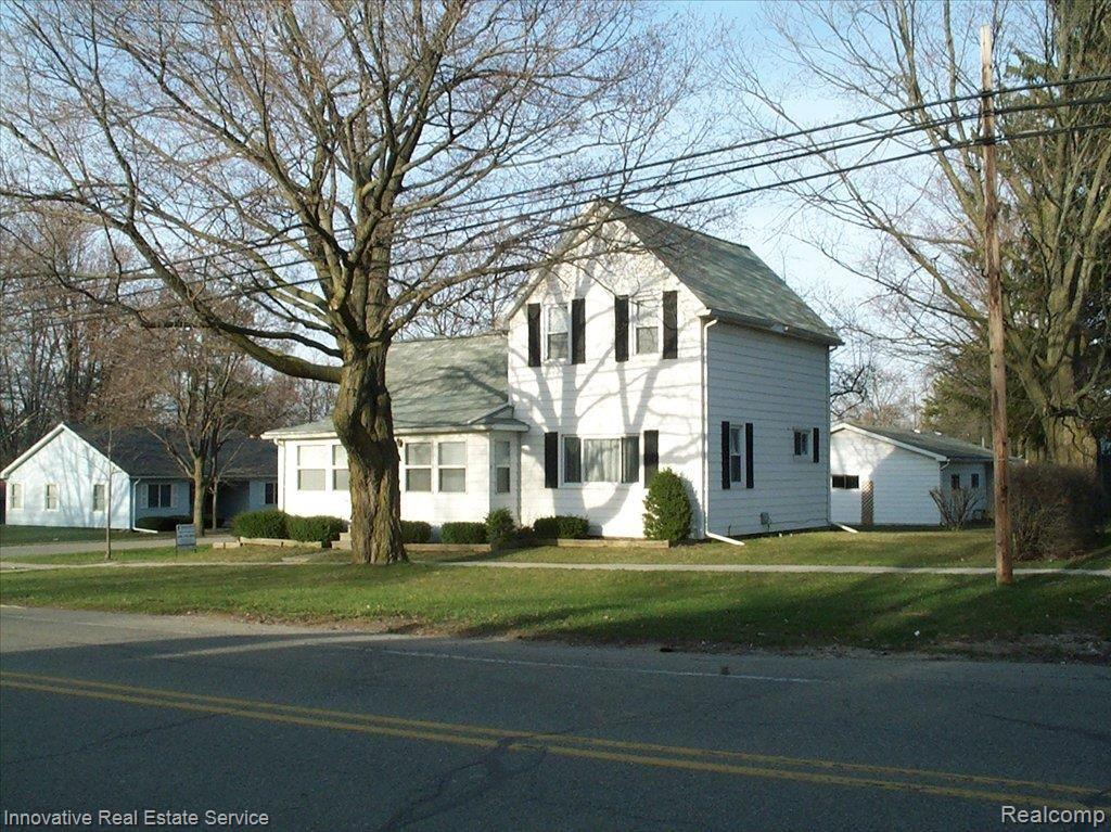3903 North Mill Road Dryden, MI 48428 - Photo 1 of 8 Front of home