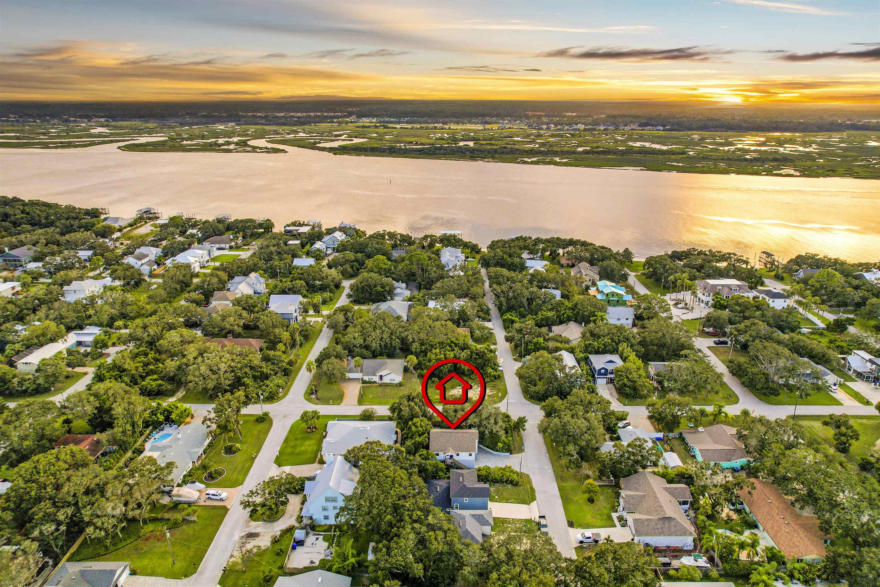 415 Fifteenth Street St. Augustine, FL 32084 - Photo 2 of 41 a view of city and ocean