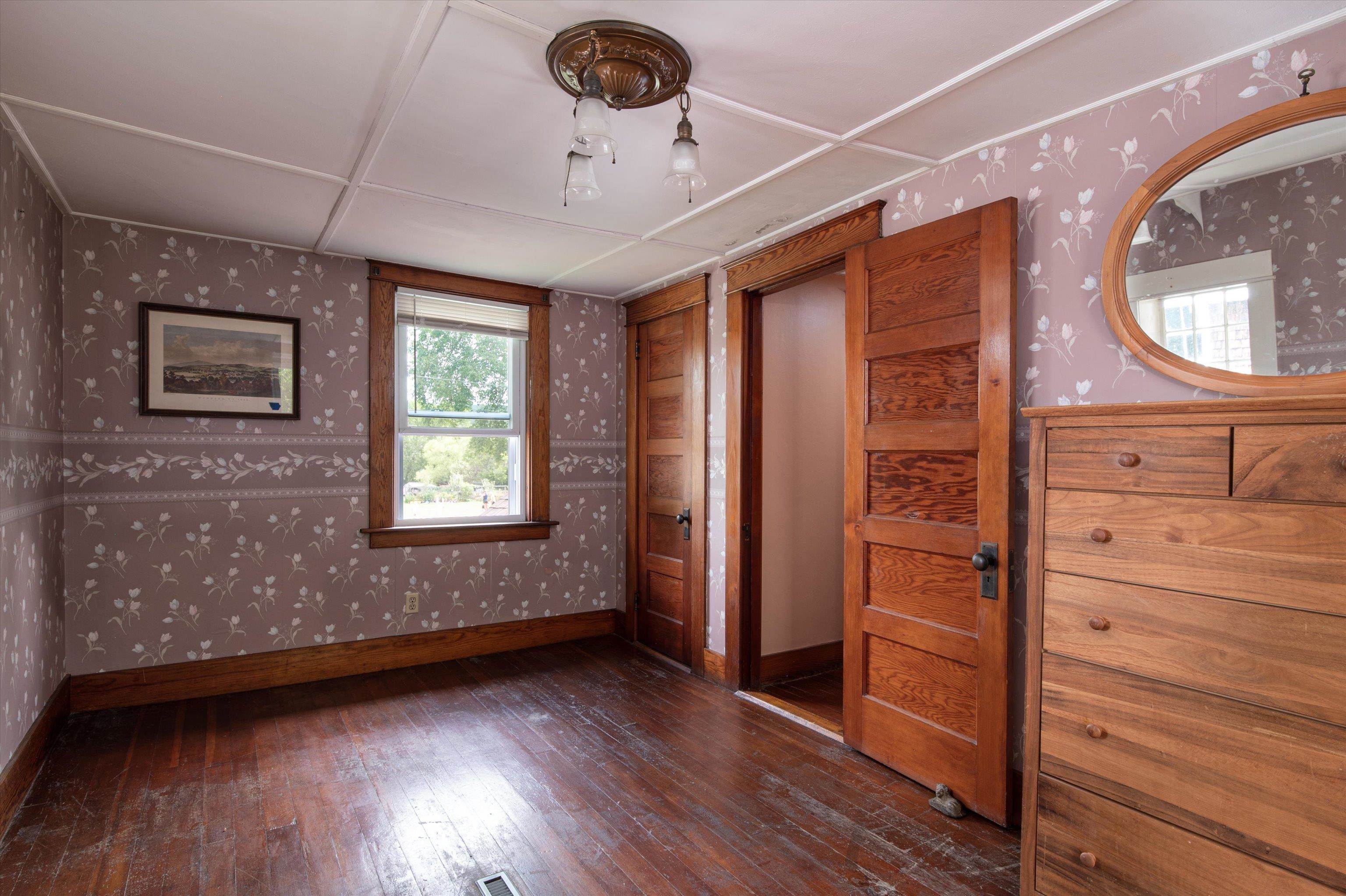 264 Elm Hill Street Springfield, VT 05156 - Photo 30 of 54