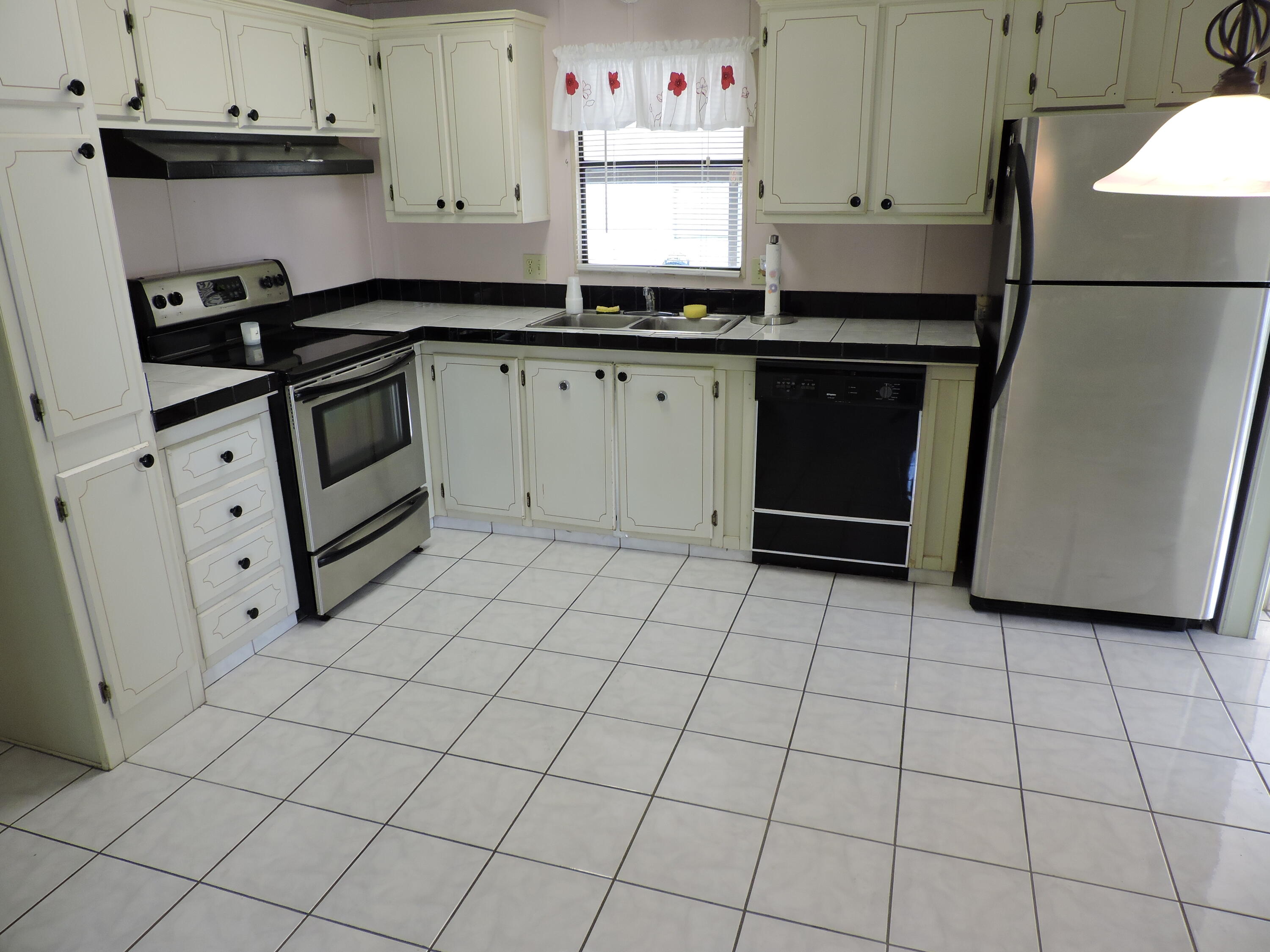 4669 Southeast Tallowood Terrace Stuart, FL 34997 - Photo 2 of 23 DSCN0926