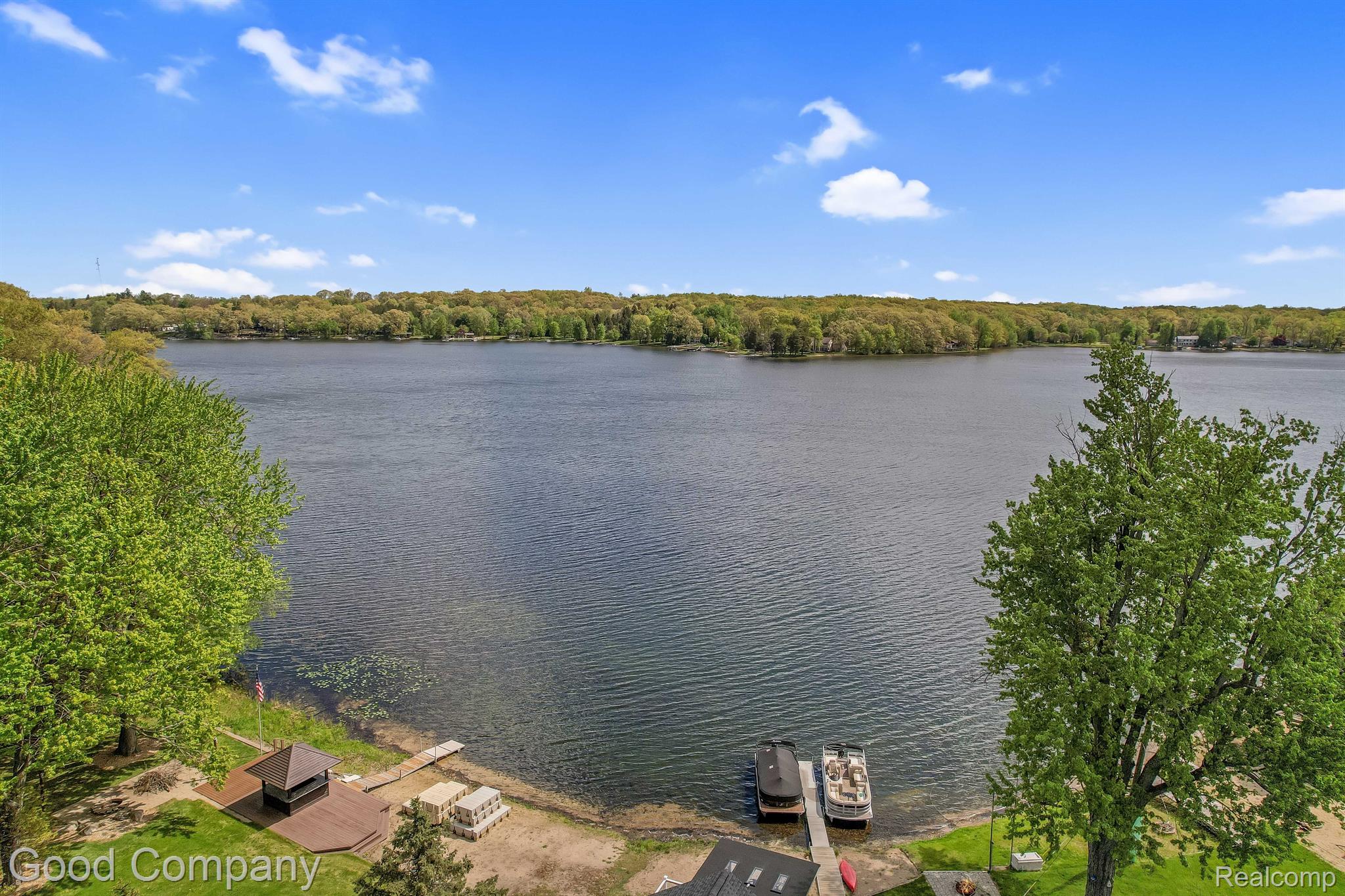 8260 Tipsico Lake Road Holly, MI 48442 - Photo 8 of 33 Gallery Image 8