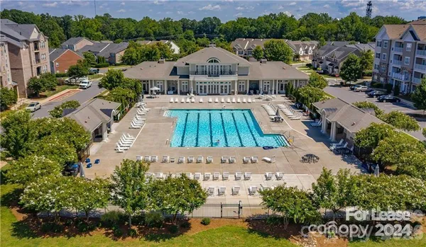 $2,950 | 4246 Park South Station Boulevard, Charlotte, NC 28210