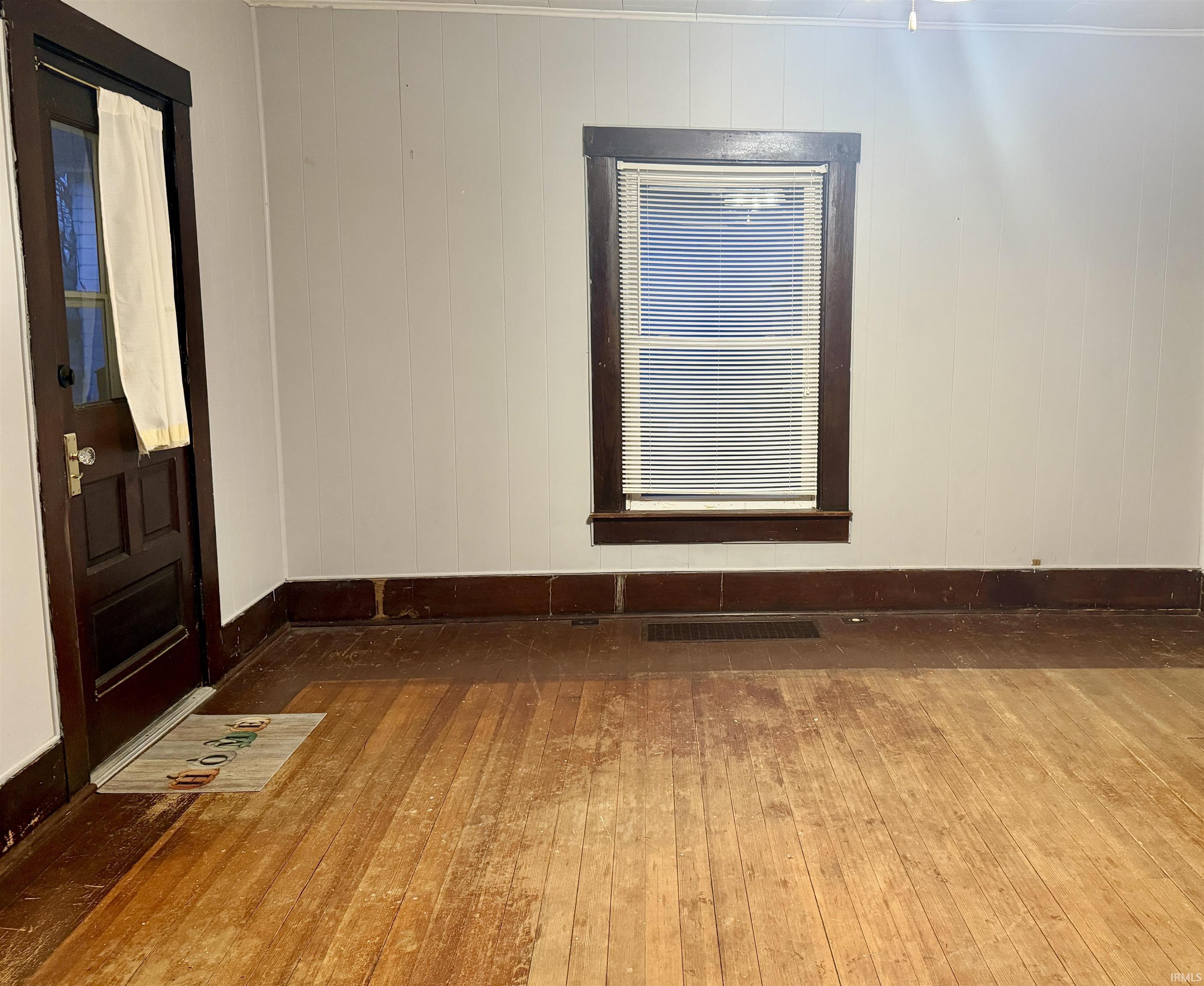 128 West Summit Street Delphi, IN 46923 - Photo 8 of 18