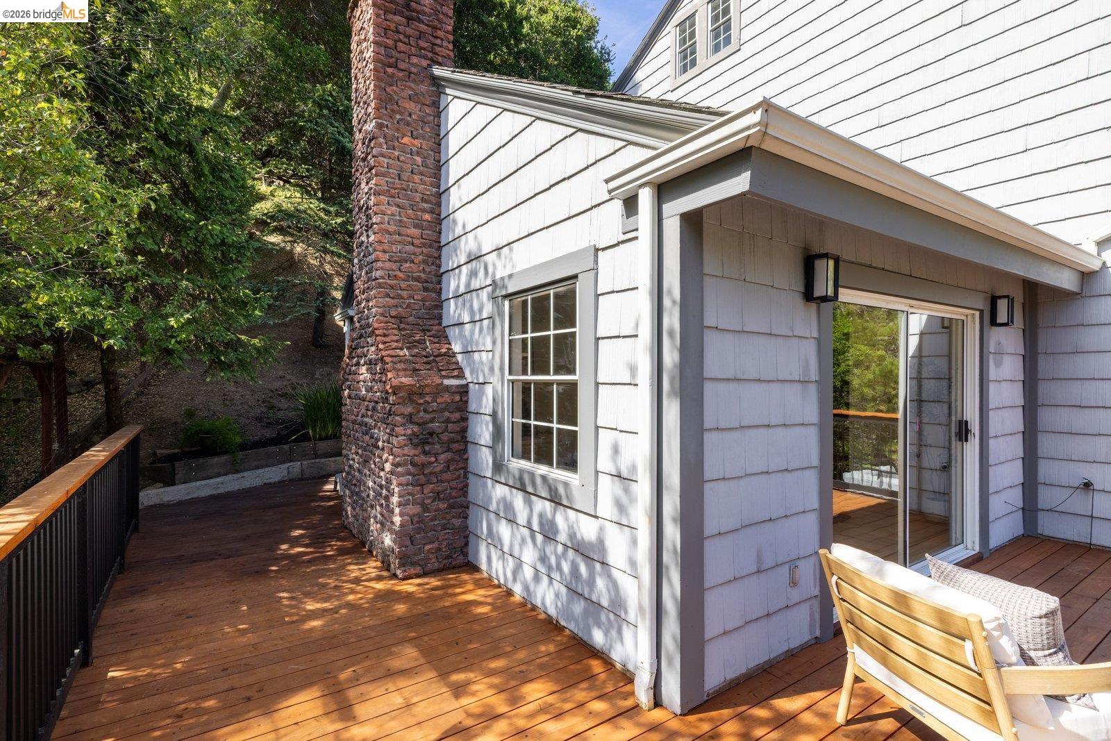 6975 Charing Cross Road Berkeley, CA 94705 - Photo 22 of 59