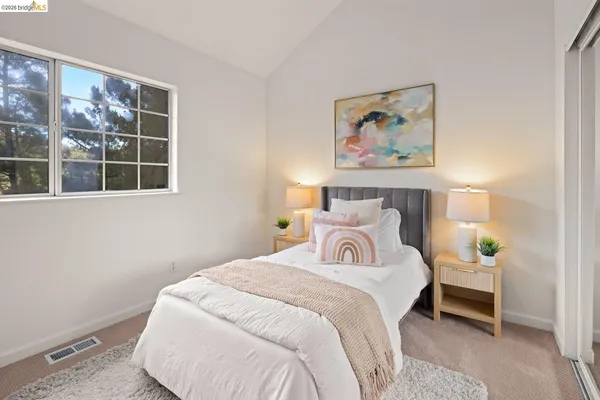 $1,599,000 | 6975 Charing Cross Road, Berkeley, CA 94705