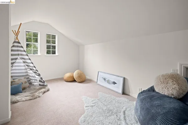$1,599,000 | 6975 Charing Cross Road, Berkeley, CA 94705