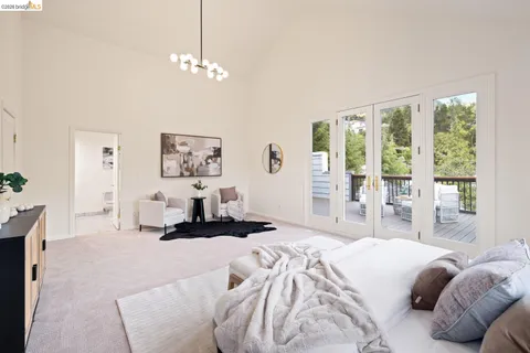 $1,599,000 | 6975 Charing Cross Road, Berkeley, CA 94705