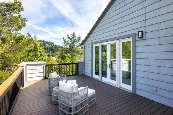 $1,599,000 | 6975 Charing Cross Road, Berkeley, CA 94705