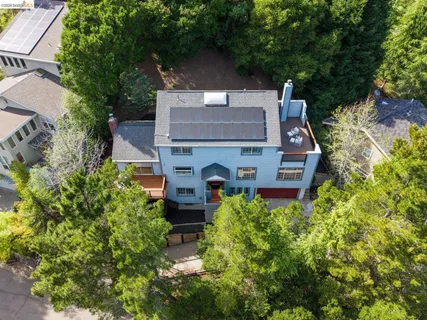$1,599,000 | 6975 Charing Cross Road, Berkeley, CA 94705