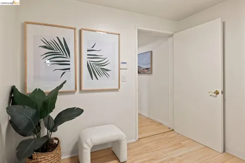 $1,599,000 | 6975 Charing Cross Road, Berkeley, CA 94705