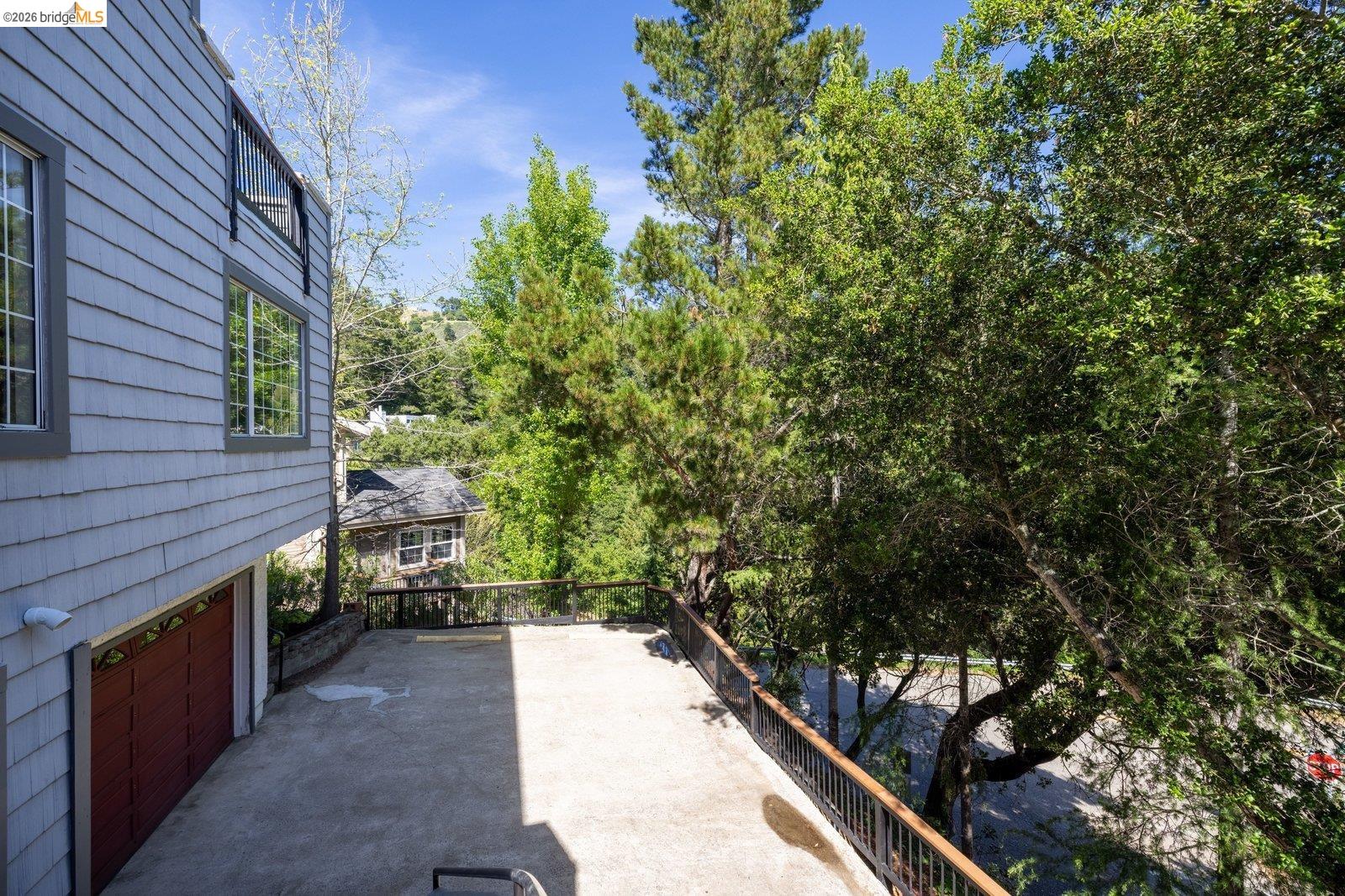 6975 Charing Cross Road Berkeley, CA 94705 - Photo 56 of 59