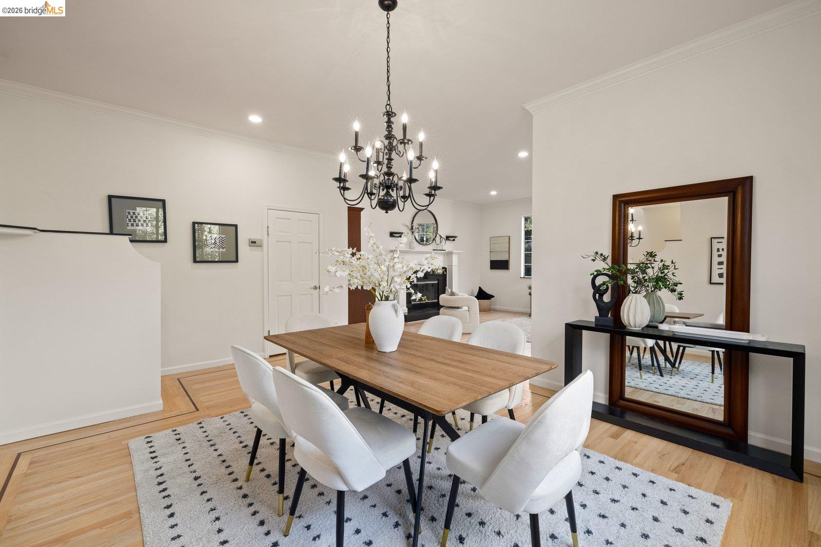 6975 Charing Cross Road Berkeley, CA 94705 - Photo 6 of 59