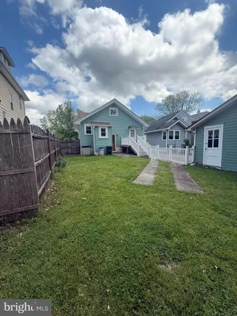 $2,795 | 623 Lees Avenue, Collingswood, NJ 08108