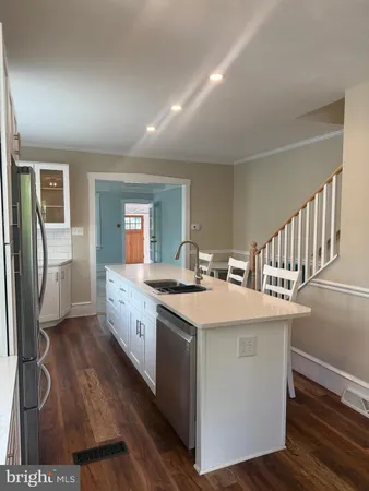 $2,795 | 623 Lees Avenue, Collingswood, NJ 08108