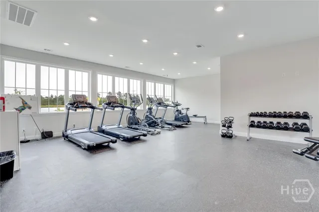 $2,400 | 474 Coconut Drive, Bloomingdale, GA 31302