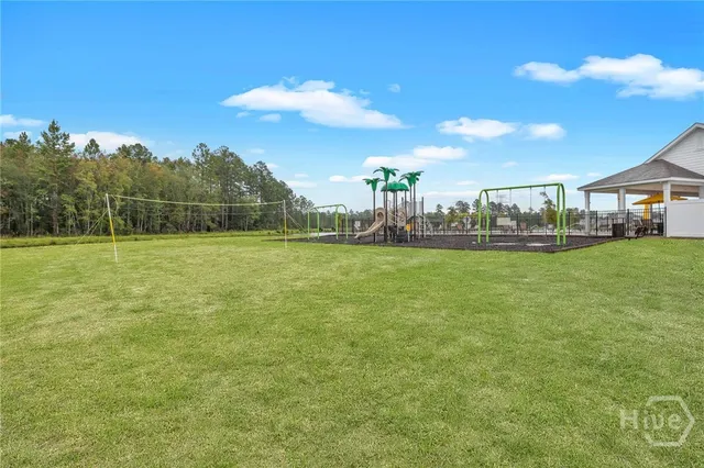 $2,400 | 474 Coconut Drive, Bloomingdale, GA 31302