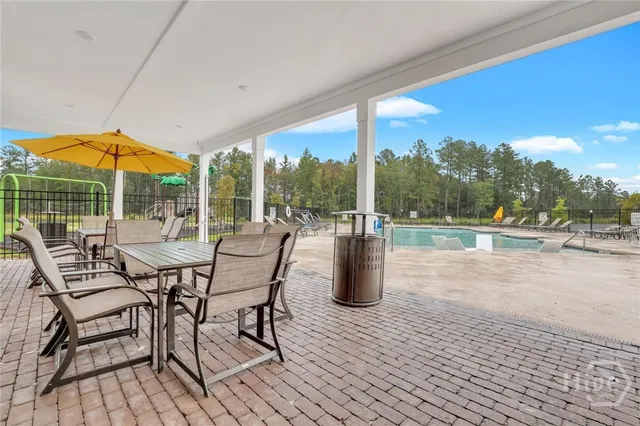 $2,400 | 474 Coconut Drive, Bloomingdale, GA 31302