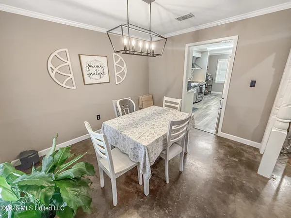 $259,500 | 35 East Lincoln Drive Northeast, Brookhaven, MS 39601