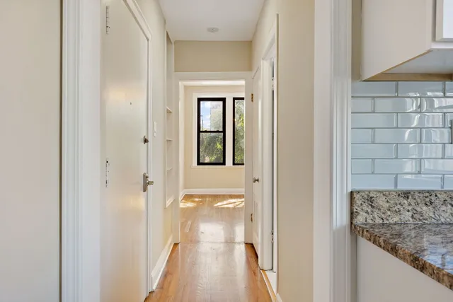 $2,200 | 2242 North Western Avenue, Unit 2F, Chicago, IL 60647