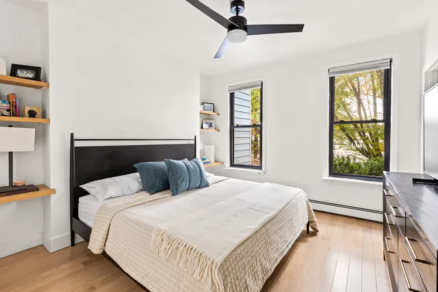 a view of a workspace with furniture