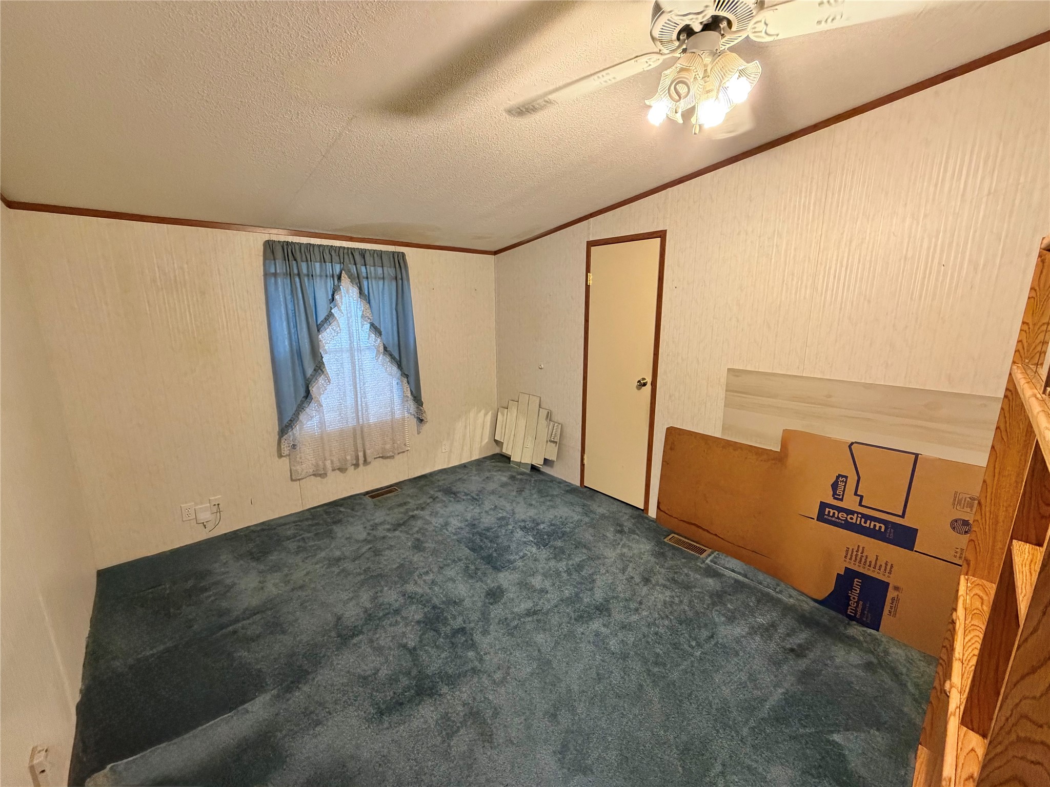 153 Prairie Lea Drive Angleton, TX 77515 - Photo 17 of 30 a view of an empty room