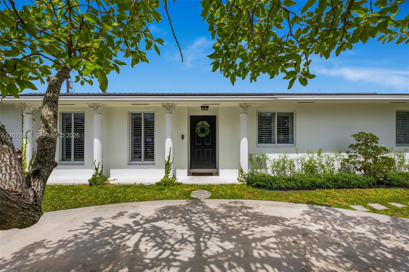 4730 Southwest 89th Avenue Miami, FL 33165 - Photo 10 of 31