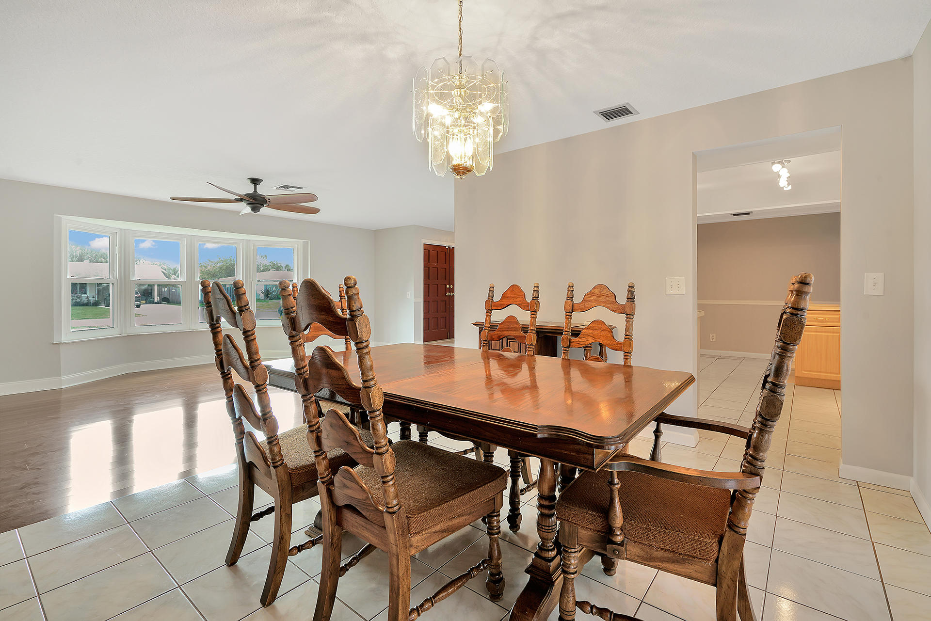 63 Cuyahoga Road Lake Worth, FL 33467 - Photo 11 of 34 Dining