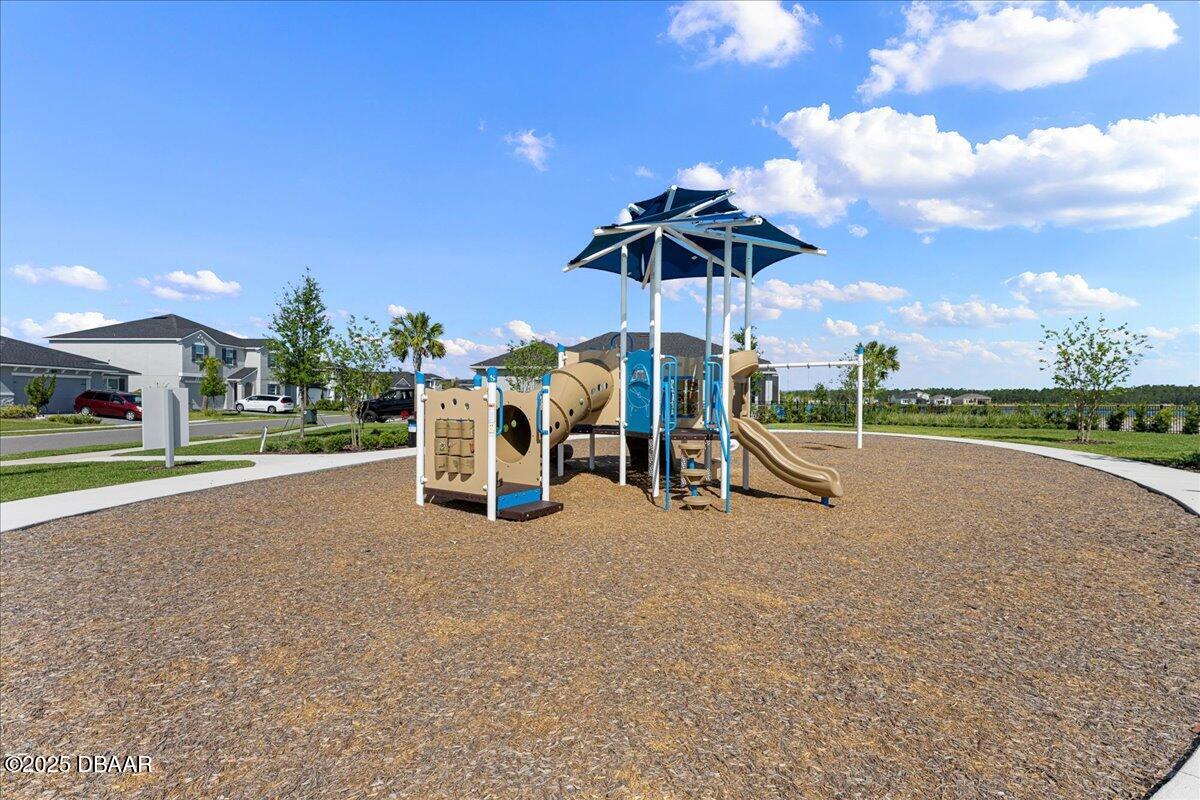 212 Fuchsia Street Daytona Beach, FL 32124 - Photo 53 of 54 Children's Playground