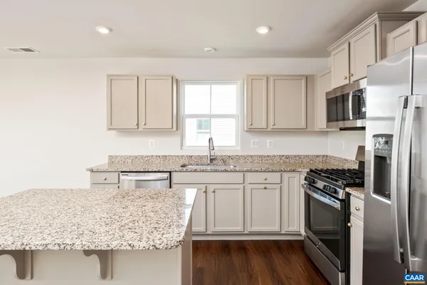 $380,000 | 127 Park Drive, Palmyra, VA 22963