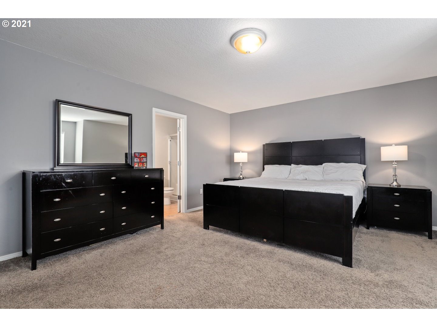4429 Southeast Powell Valley Road Gresham, OR 97080 - Photo 14 of 30 Gallery Image 14