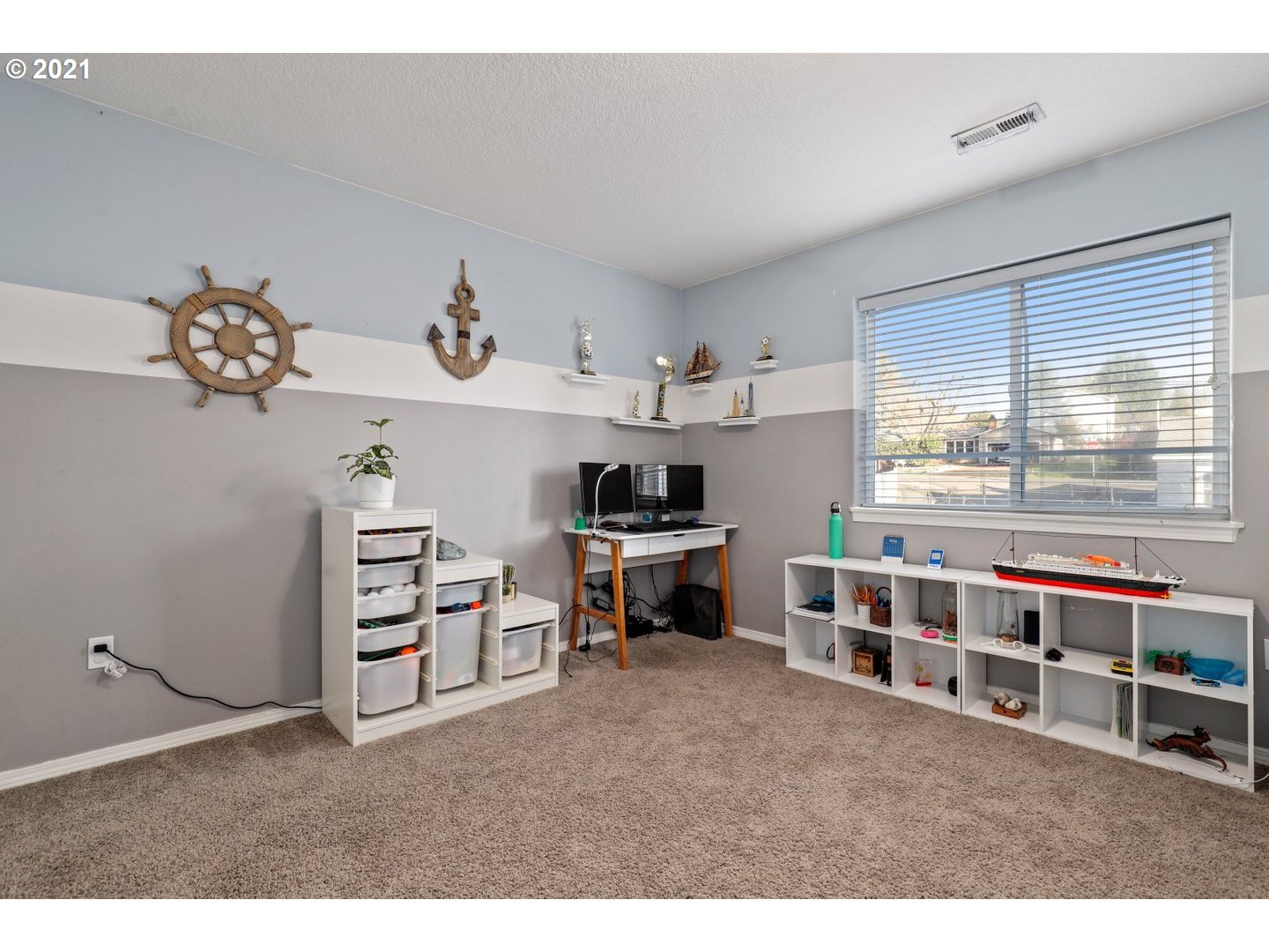 4429 Southeast Powell Valley Road Gresham, OR 97080 - Photo 20 of 30 Gallery Image 20