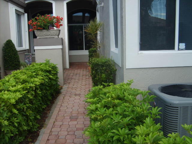 5344 Monterey Circle, Unit B Delray Beach, FL 33484 - Photo 2 of 26 ENTRANCE TO VILLA