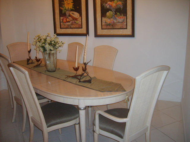5344 Monterey Circle, Unit B Delray Beach, FL 33484 - Photo 7 of 26 DINING AREA