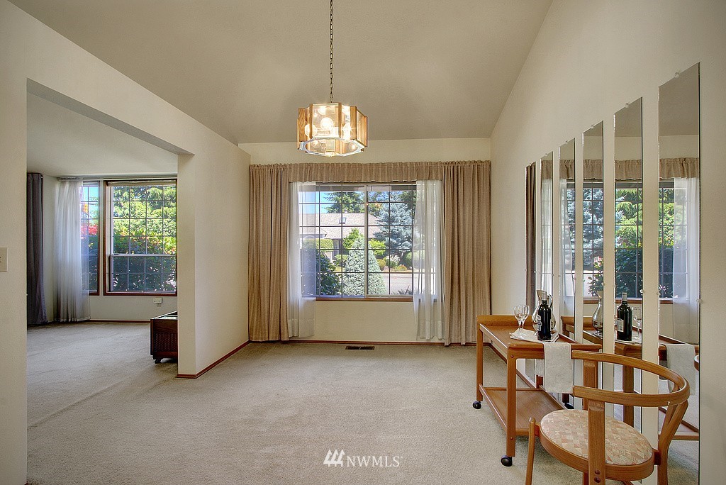 4701 Northeast 21st Street Renton, WA 98059 - Photo 7 of 15