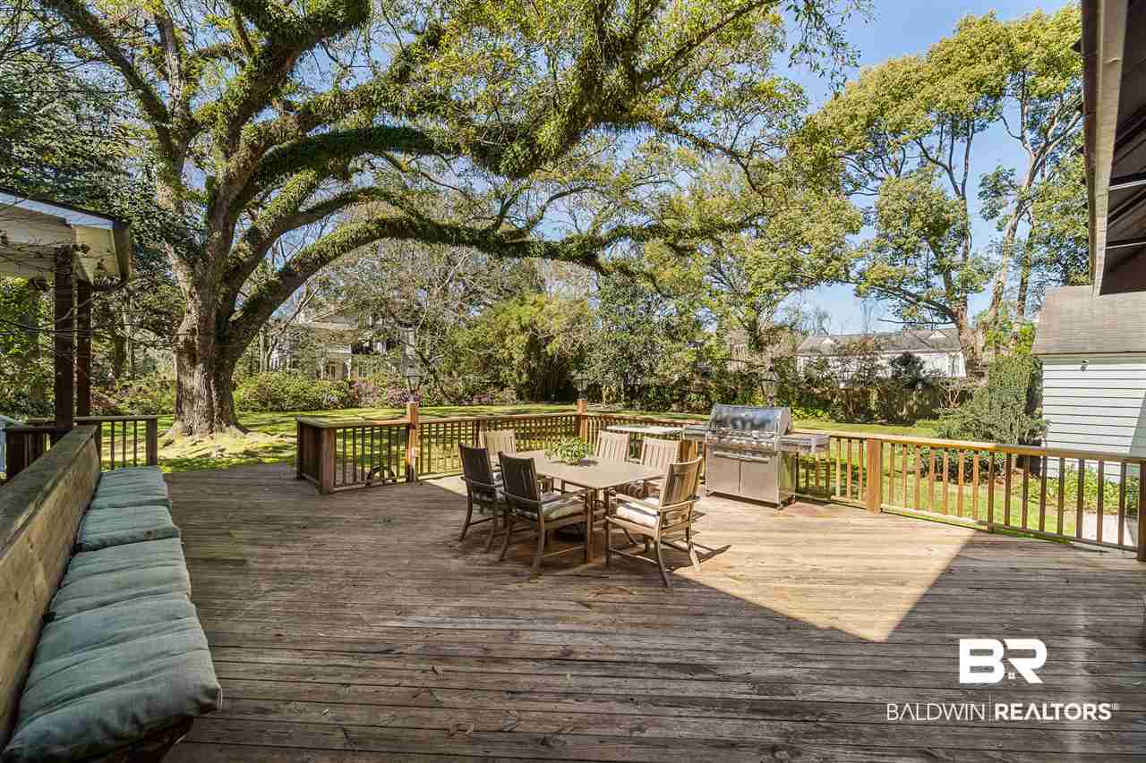 1912 Dauphin Street Mobile, AL 36606 - Photo 33 of 40