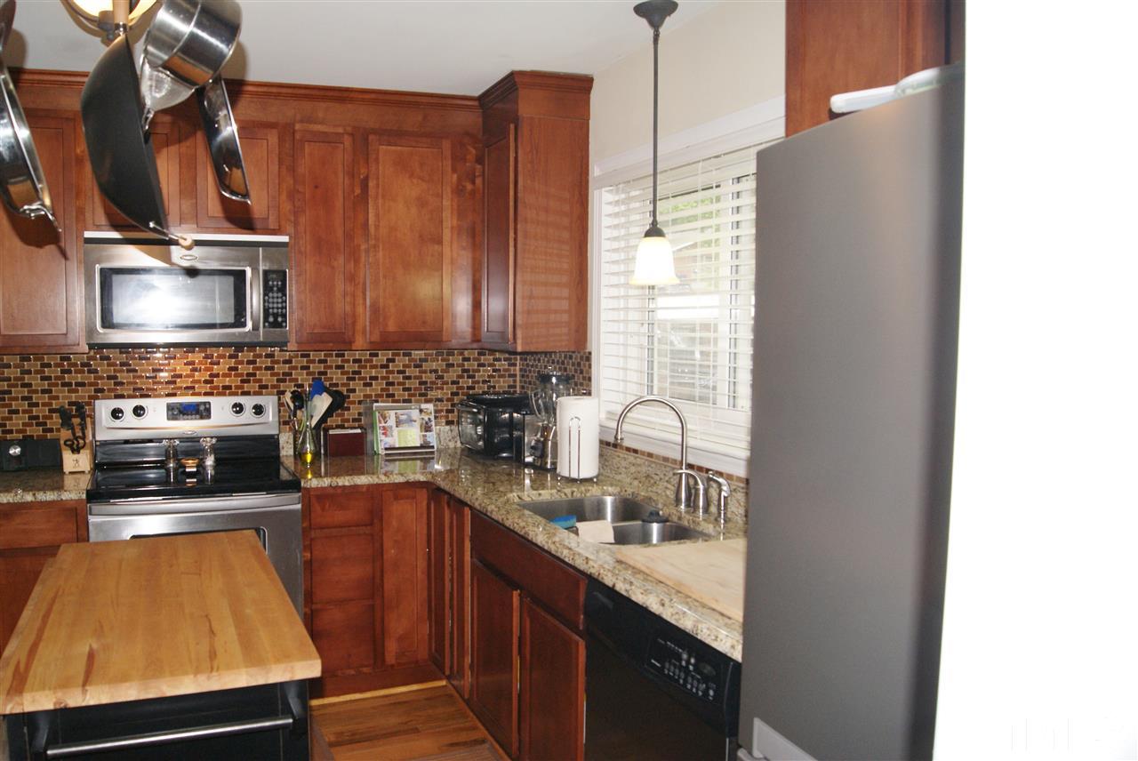 717 Chamberlain Street Raleigh, NC 27607 - Photo 6 of 23