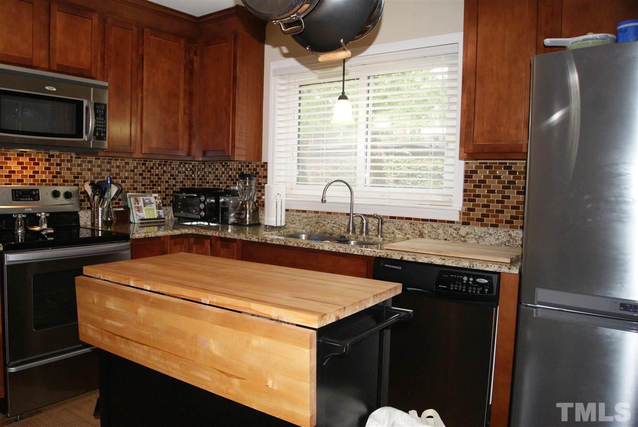 717 Chamberlain Street Raleigh, NC 27607 - Photo 7 of 23