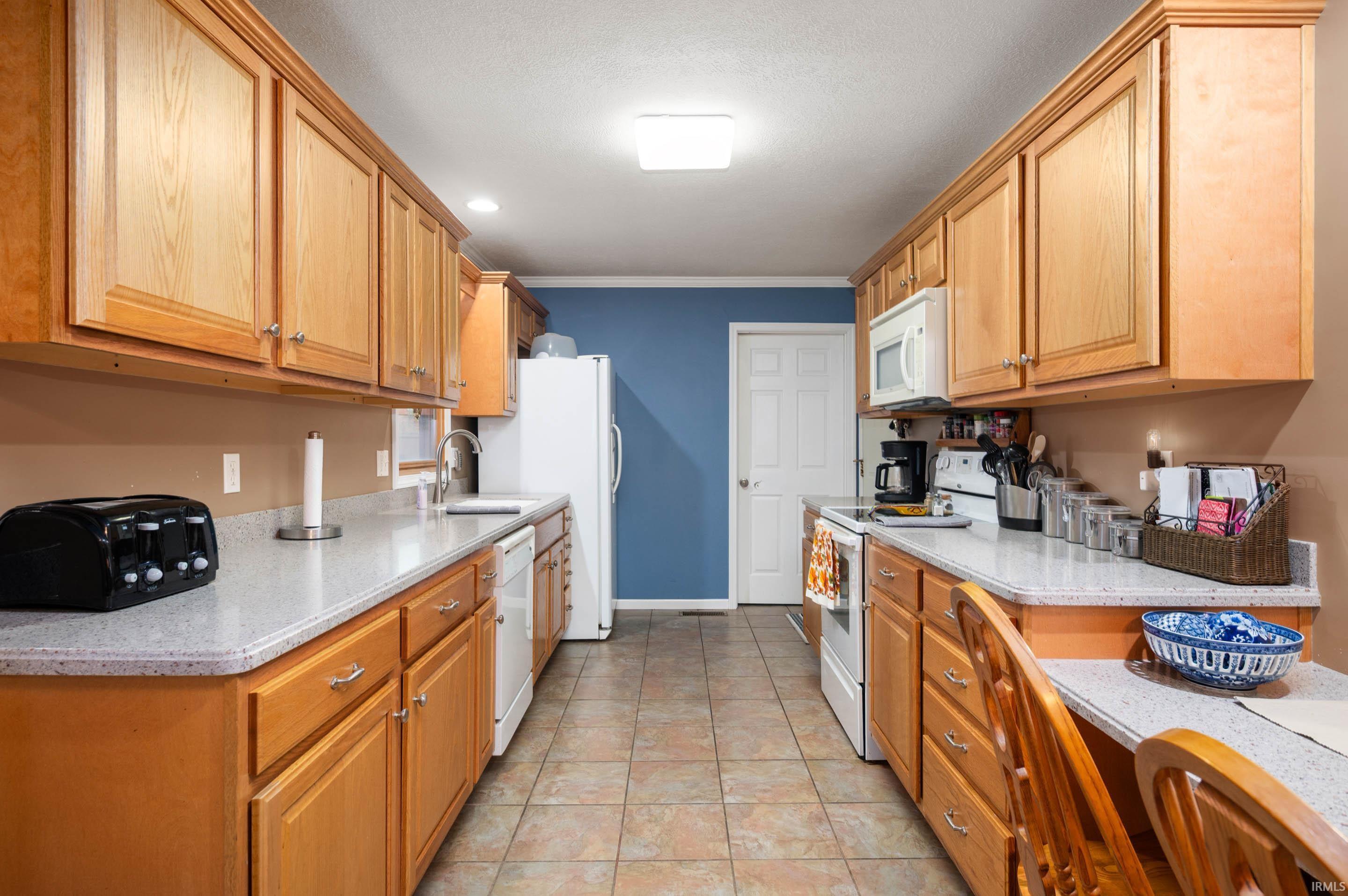 2304 North Nebo Road Muncie, IN 47304 - Photo 10 of 32 Gallery Image 10