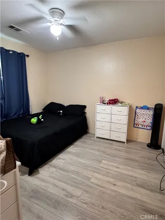 $325,000 | 142 White Street, Tulare, CA 93274