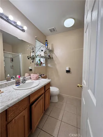 $325,000 | 142 White Street, Tulare, CA 93274