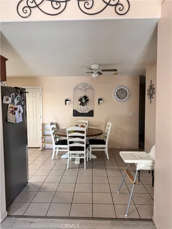 $325,000 | 142 White Street, Tulare, CA 93274