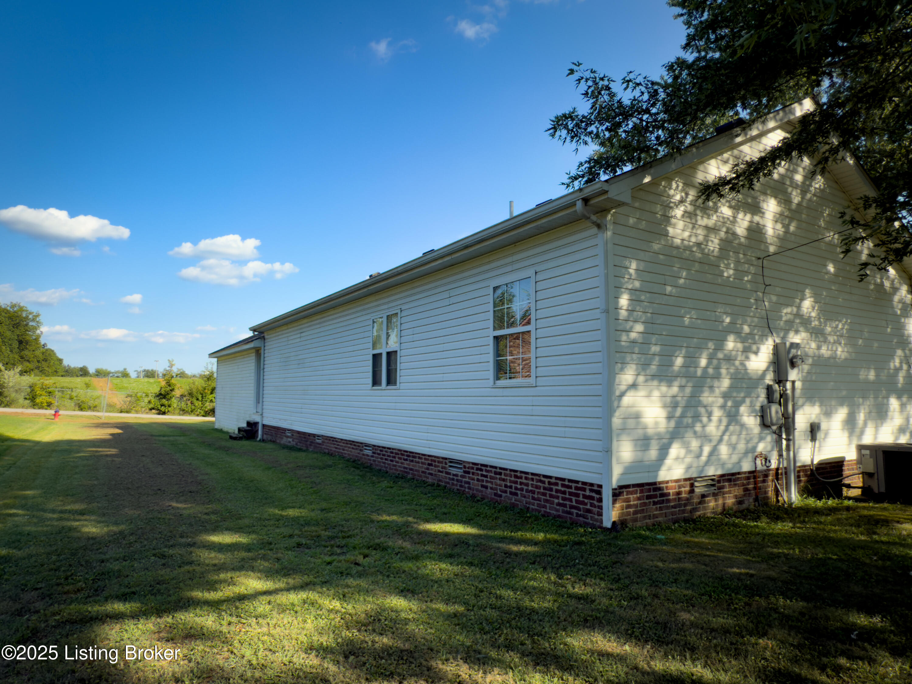 403 Hilltop Road Leitchfield, KY 42754 - Photo 22 of 26 IMG_0761