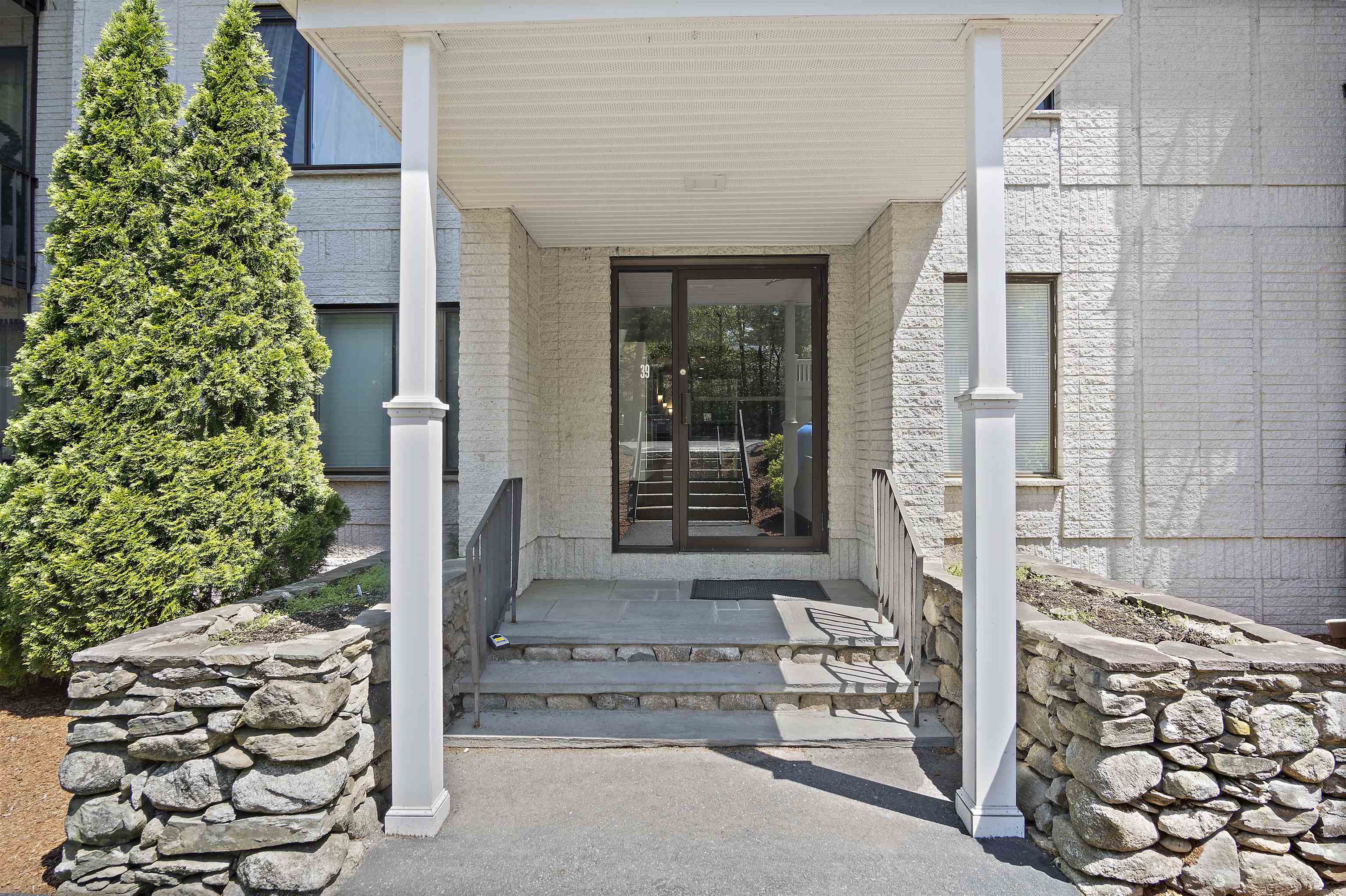 39 Spit Brook Road, Unit 51 Nashua, NH 03060 - Photo 28 of 35 Gallery Image 28