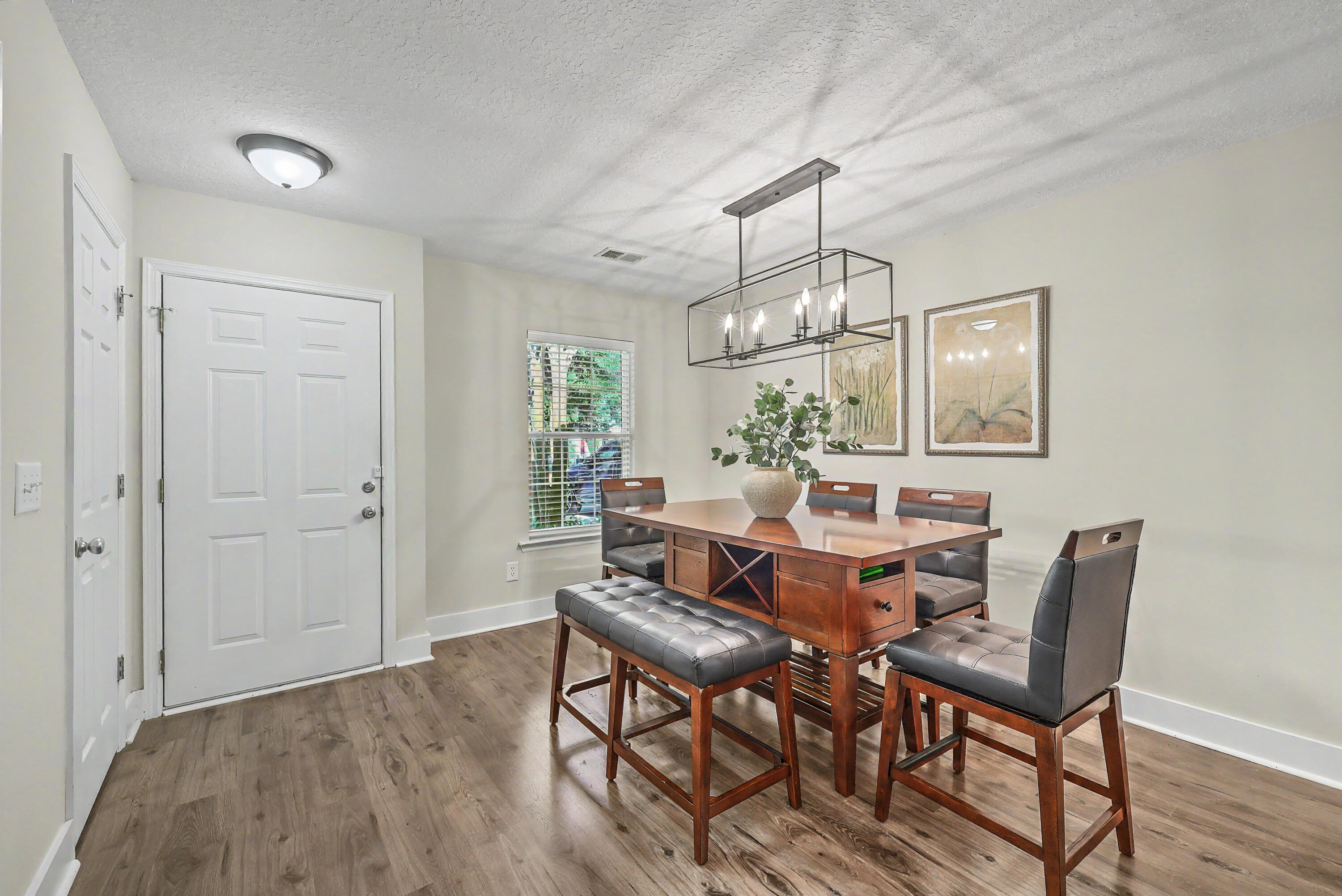 7868 Montview Road North Charleston, SC 29418 - Photo 13 of 46 7868 Montview_Dining Room