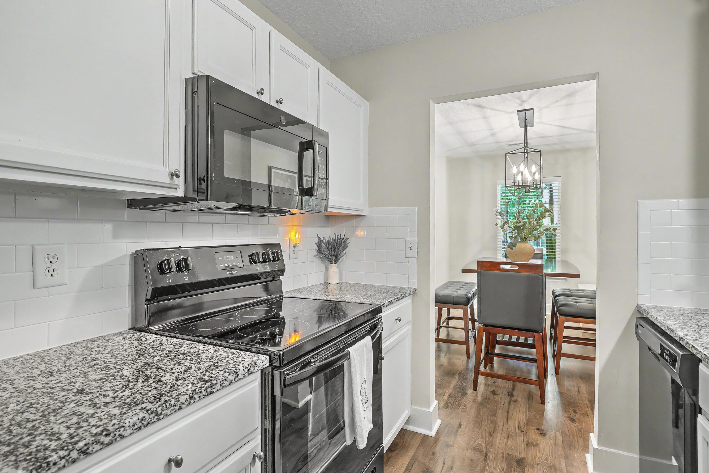 7868 Montview Road North Charleston, SC 29418 - Photo 21 of 46 7868 Montview_Kitchen 3