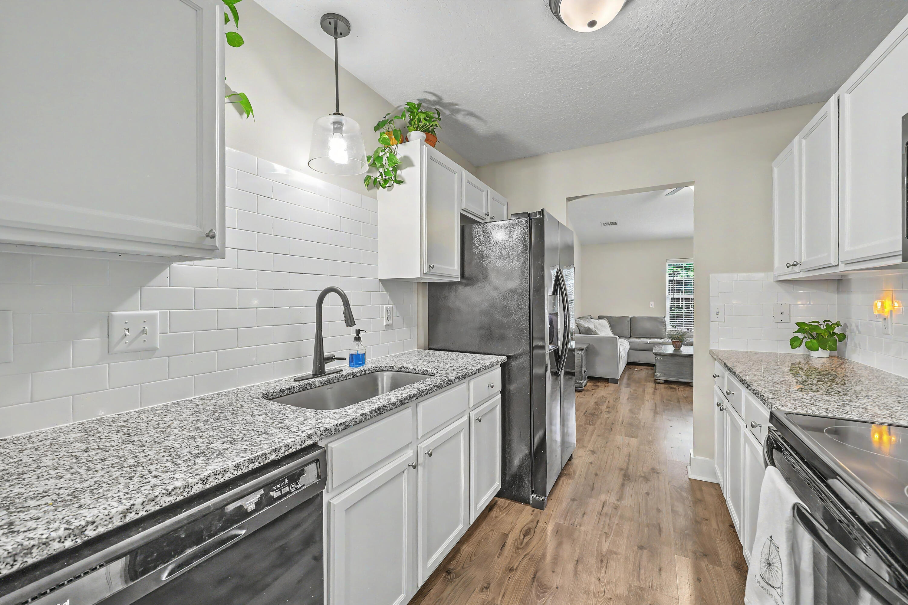7868 Montview Road North Charleston, SC 29418 - Photo 22 of 46 7868 Montview_Kitchen 2