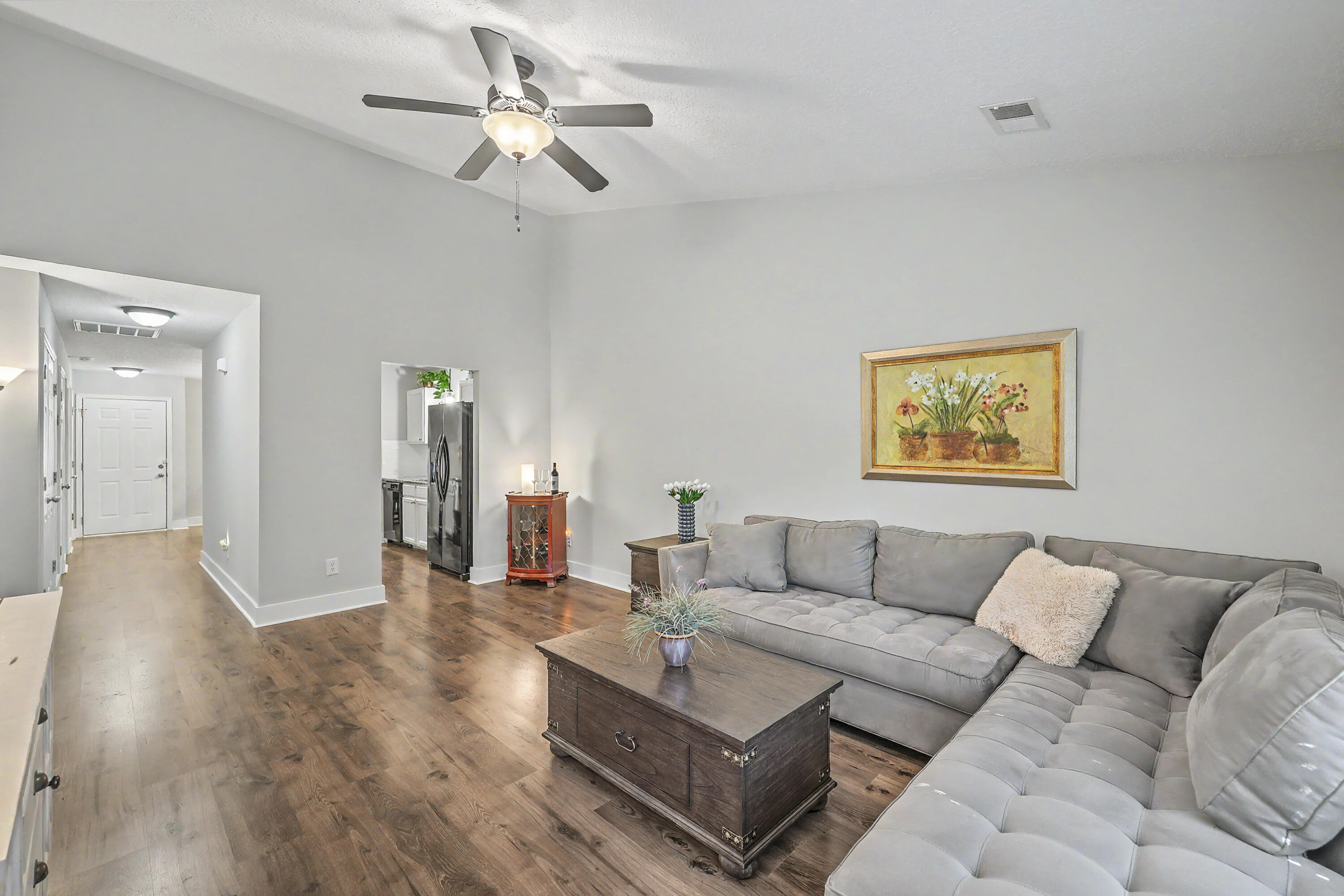 7868 Montview Road North Charleston, SC 29418 - Photo 24 of 46 7868 Montview_Living Room 5